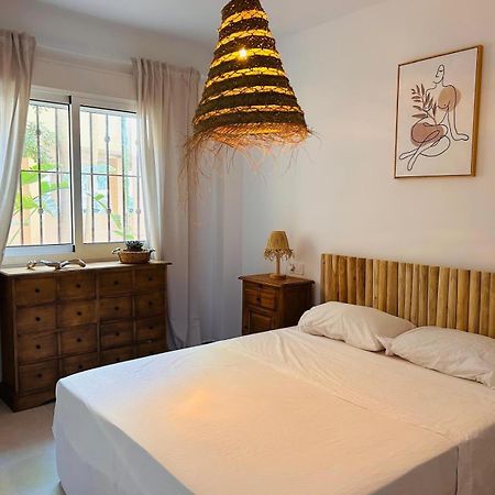 Beachfront Nudist Apartment In Vera Playa Playas de Vera Εξωτερικό φωτογραφία
